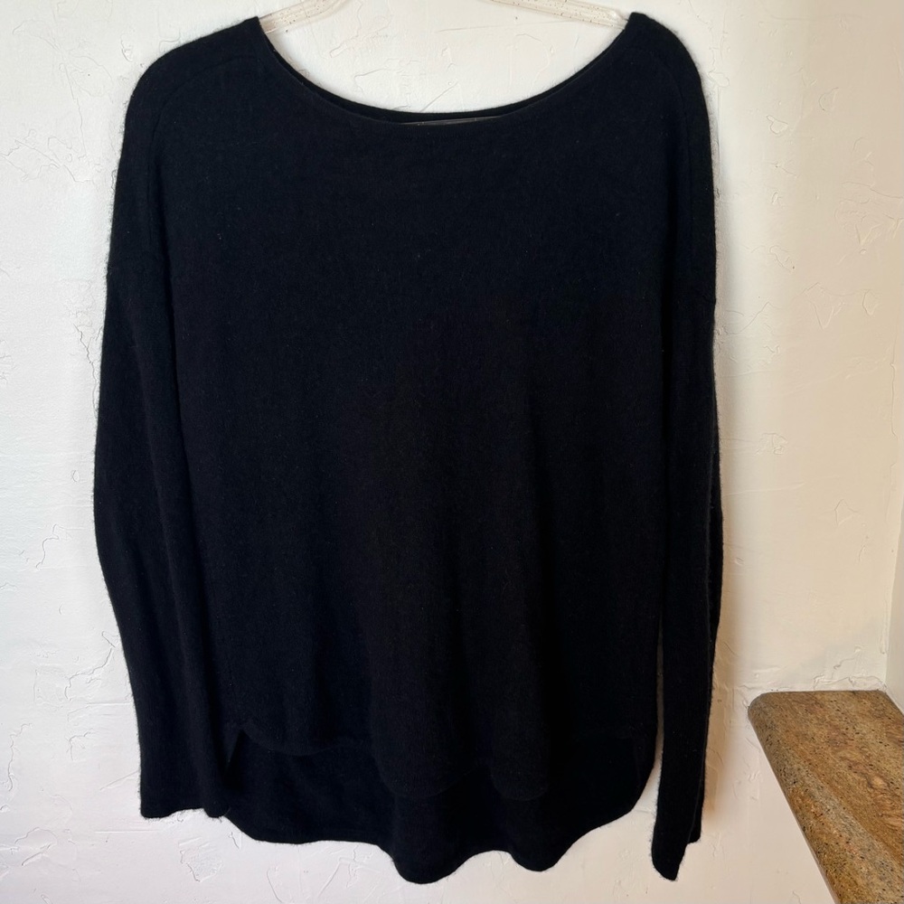 Cashmere Black Long Sleeve Sweater